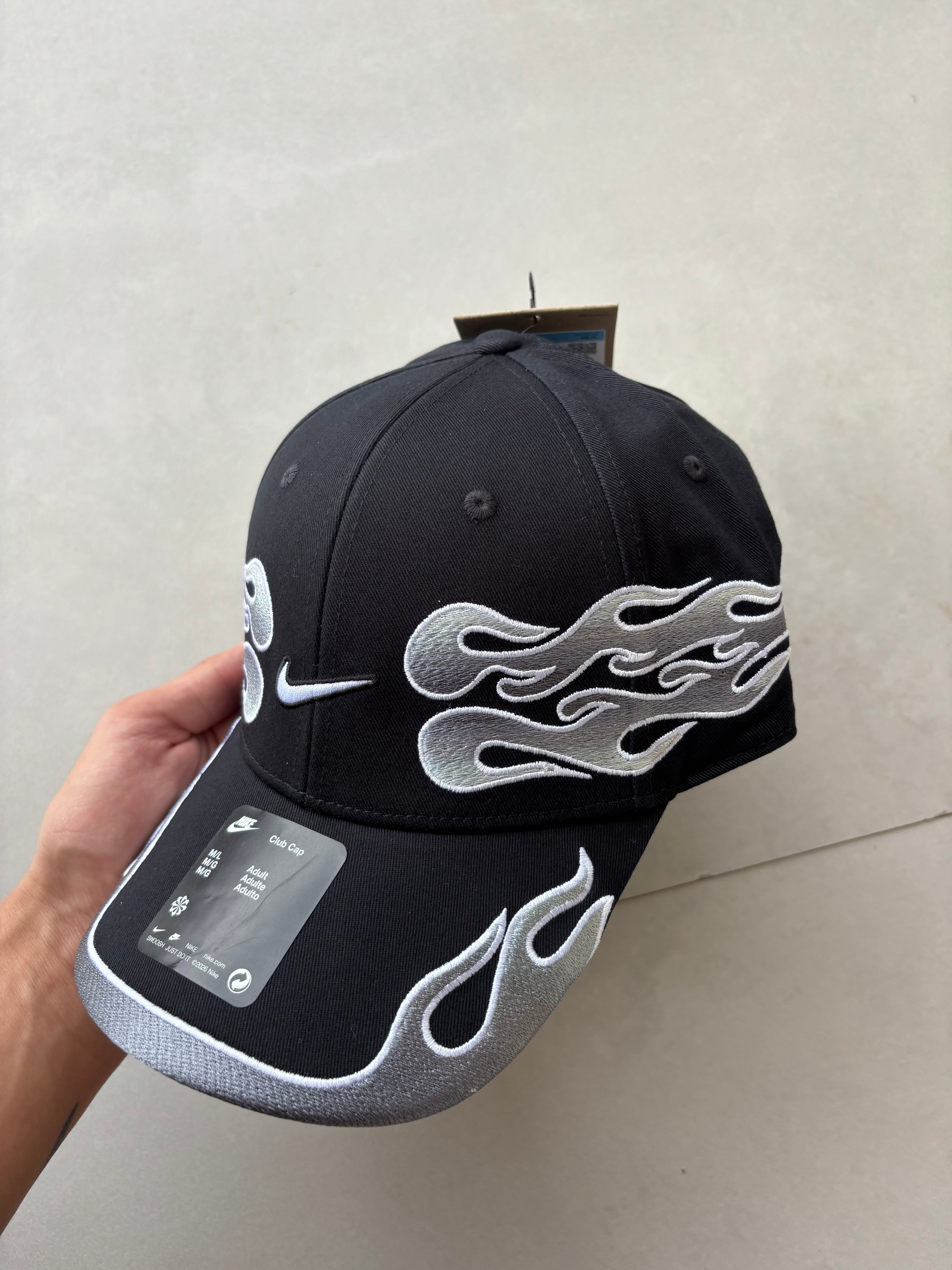 Nike Flames Cap (Black)