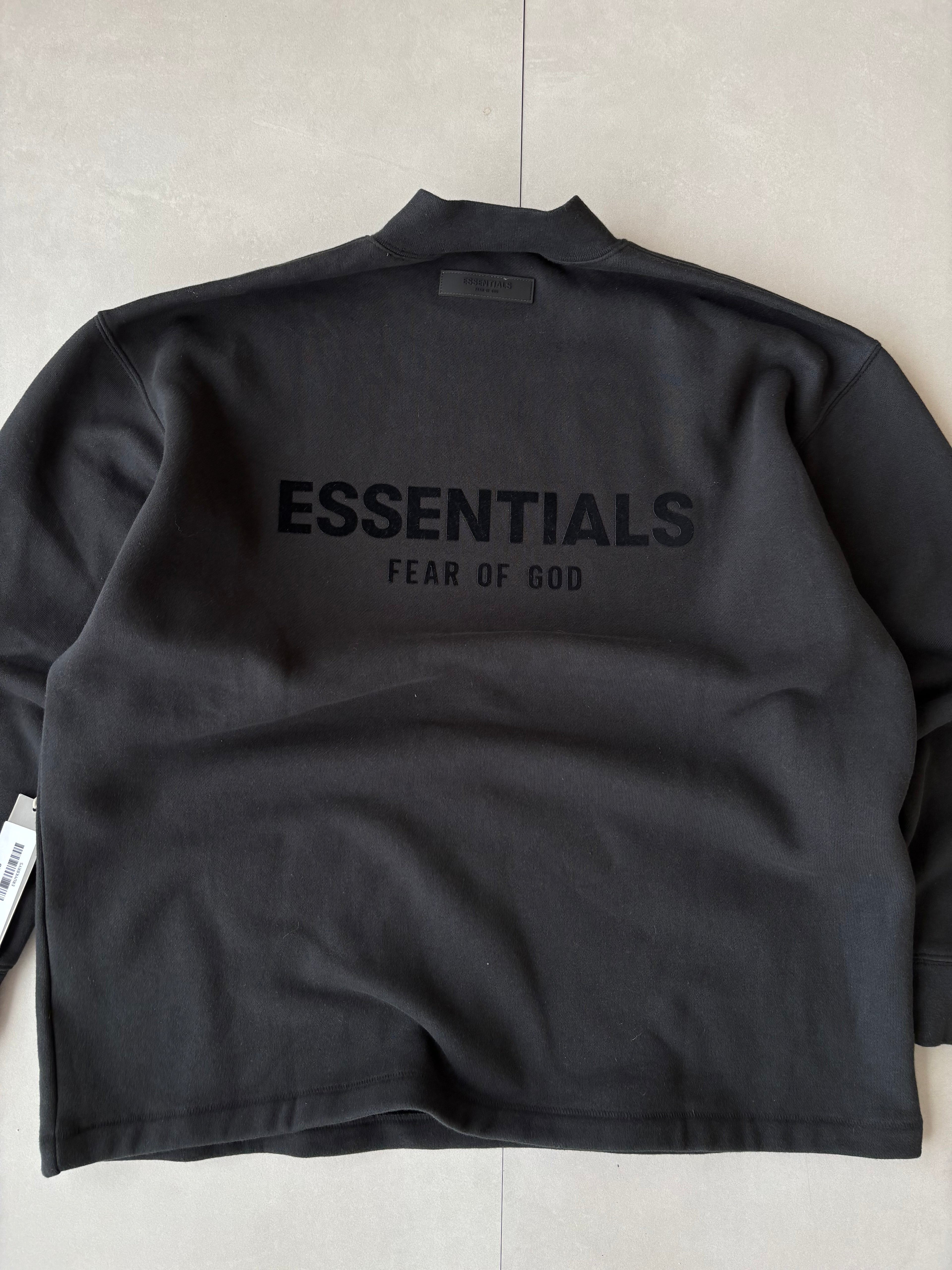 (M) Essentials Fear Of God Crewneck