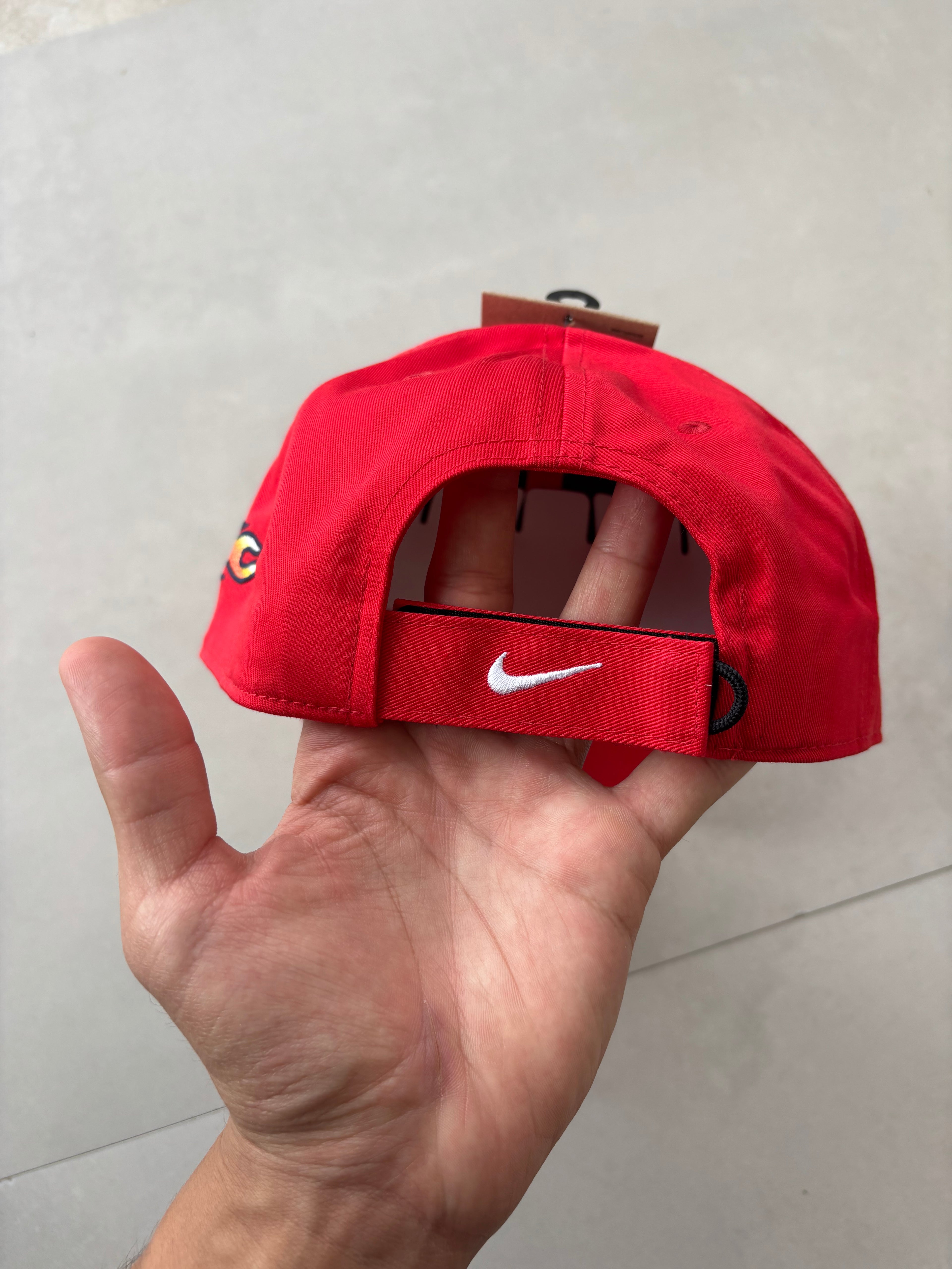 Nike Flames Cap (Red)