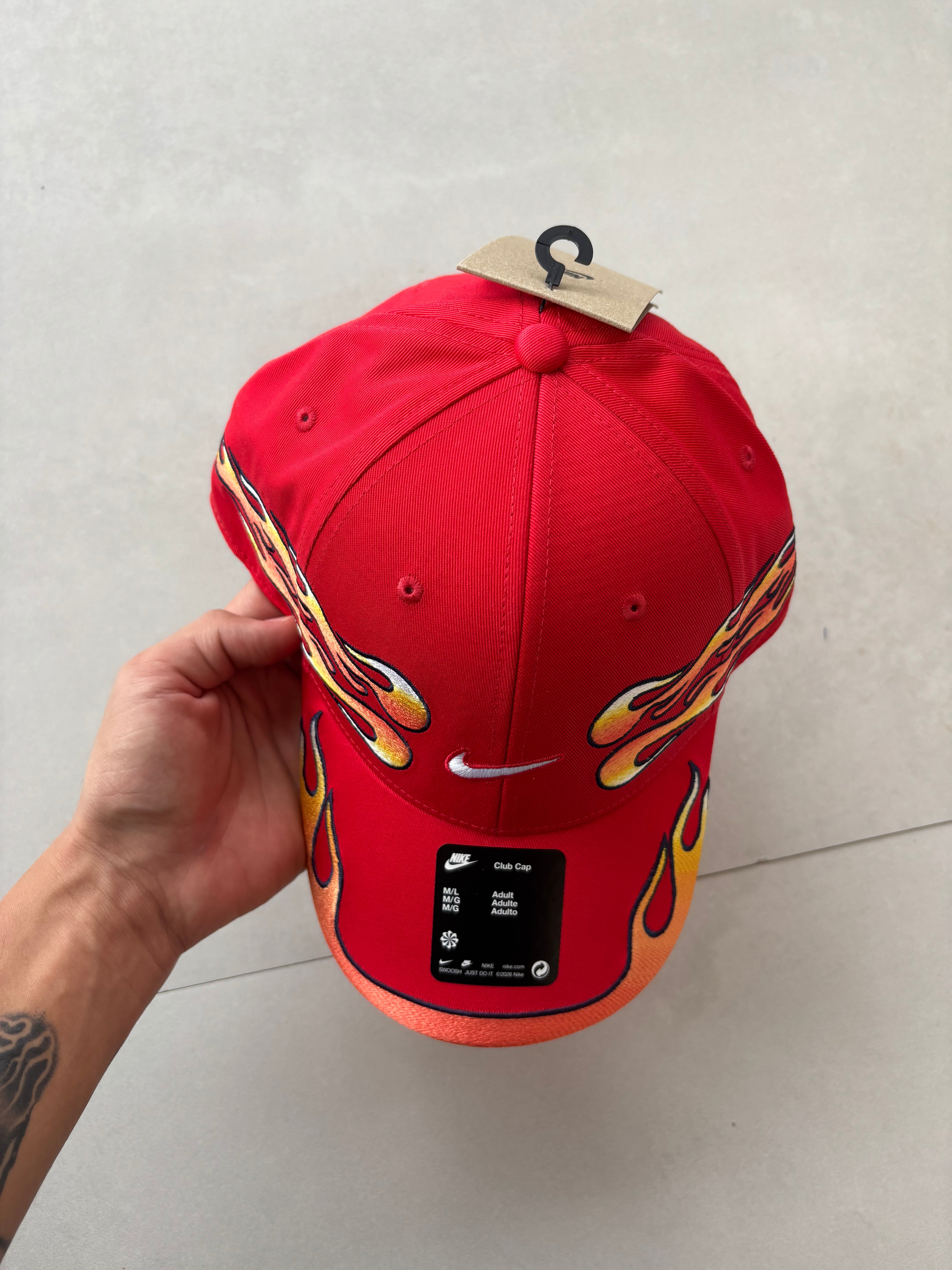Nike Flames Cap (Red)