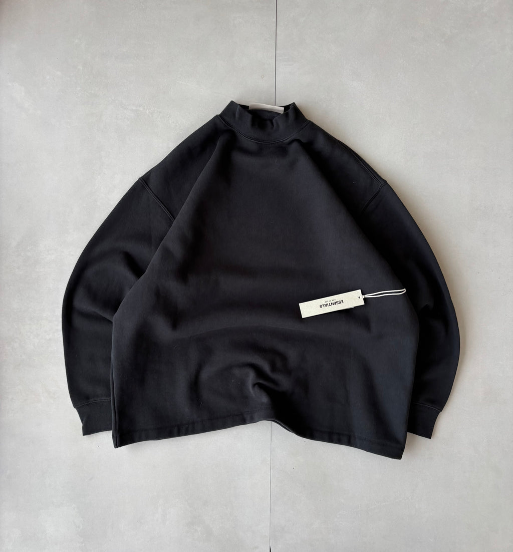 (M) Essentials Fear Of God Crewneck