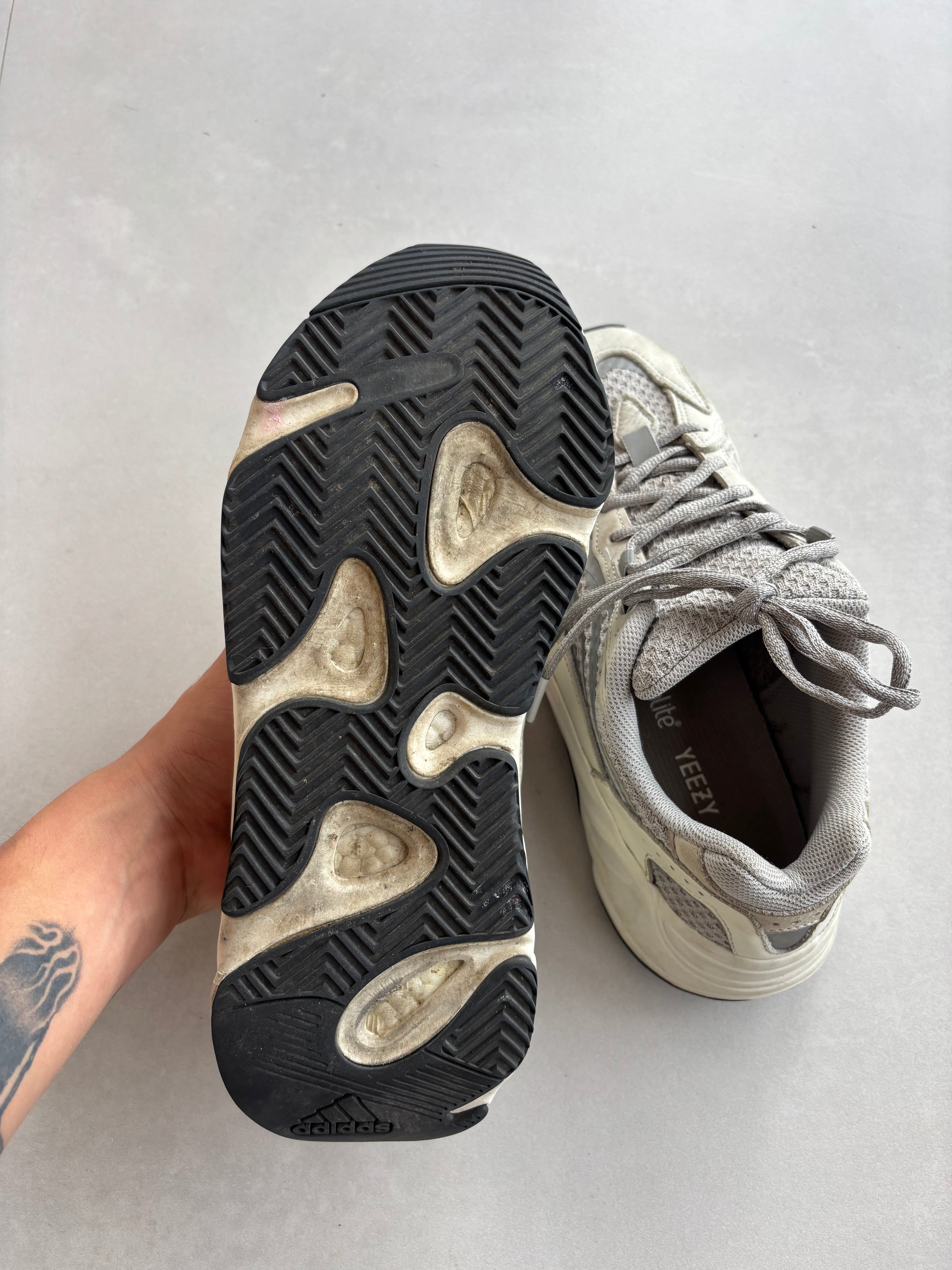 Adidas Yeezy 700 Static