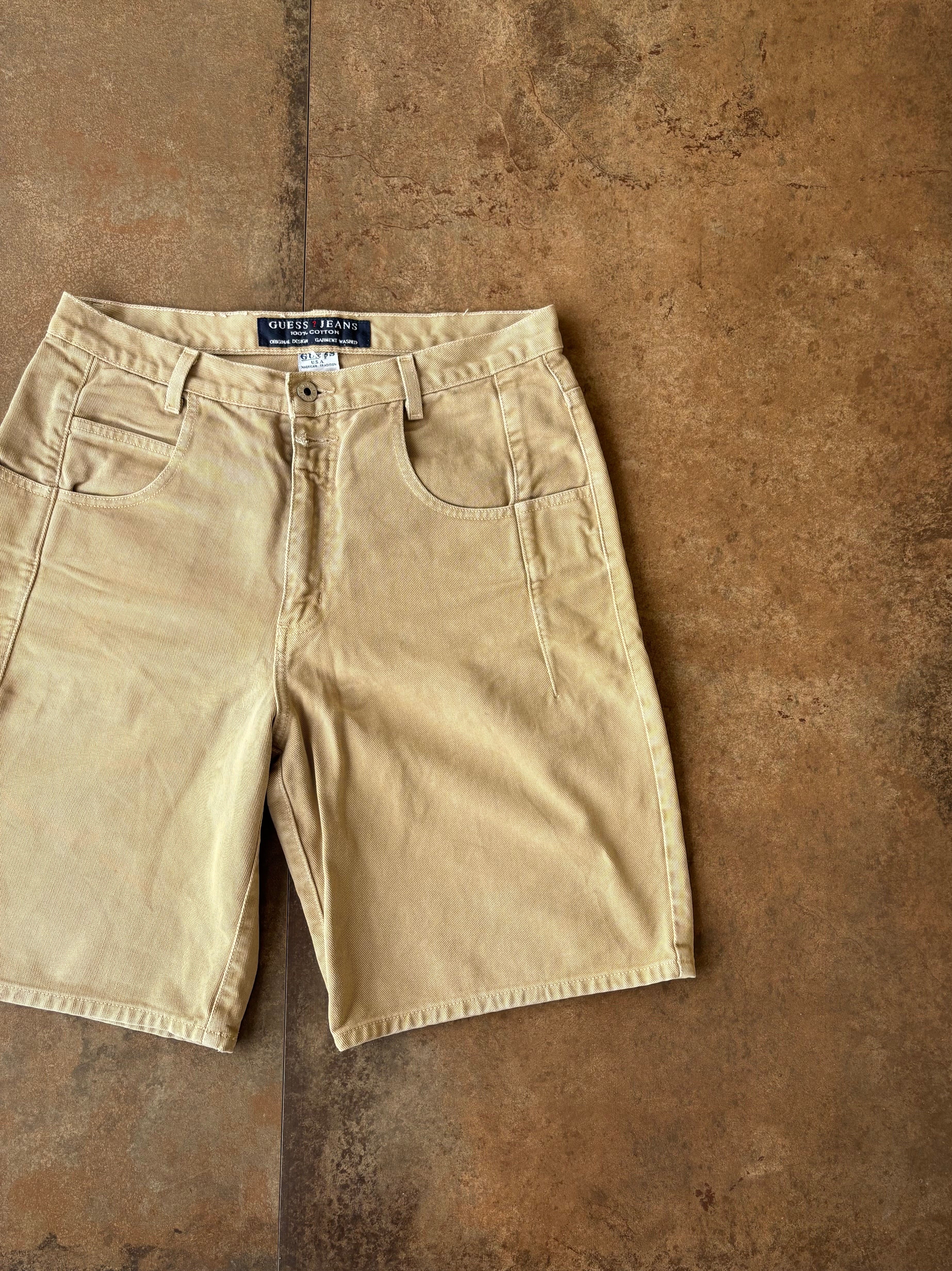(32) 90s Guess Jhorts